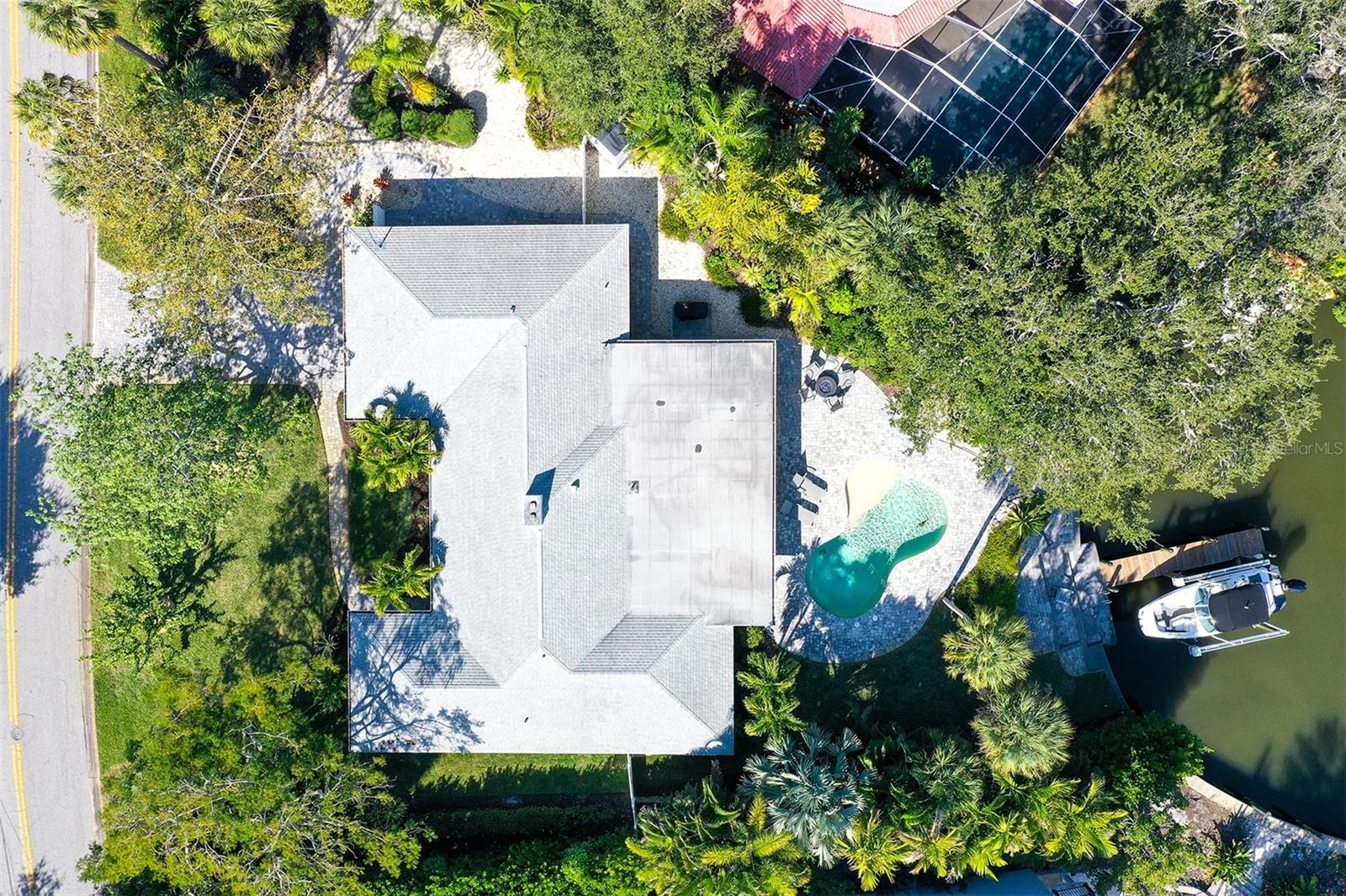 SIESTA ISLES - Residential