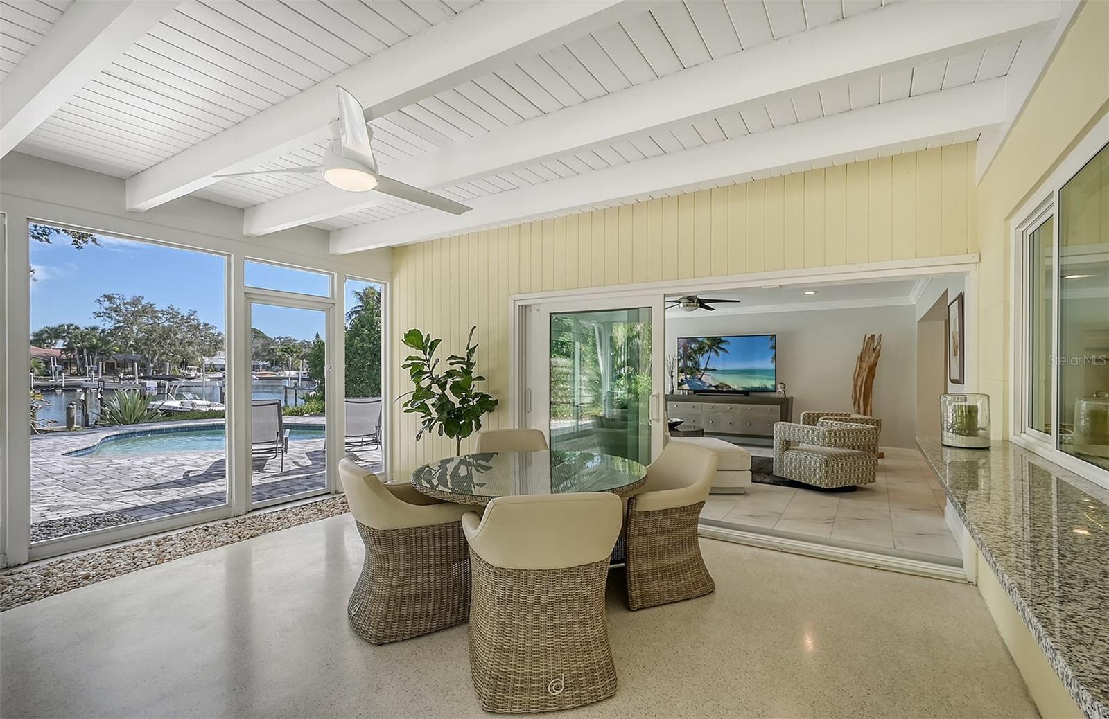 SIESTA ISLES - Residential