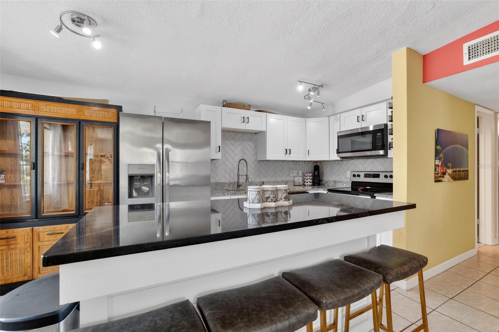 ARDMORE HEIGHTS - Residential
