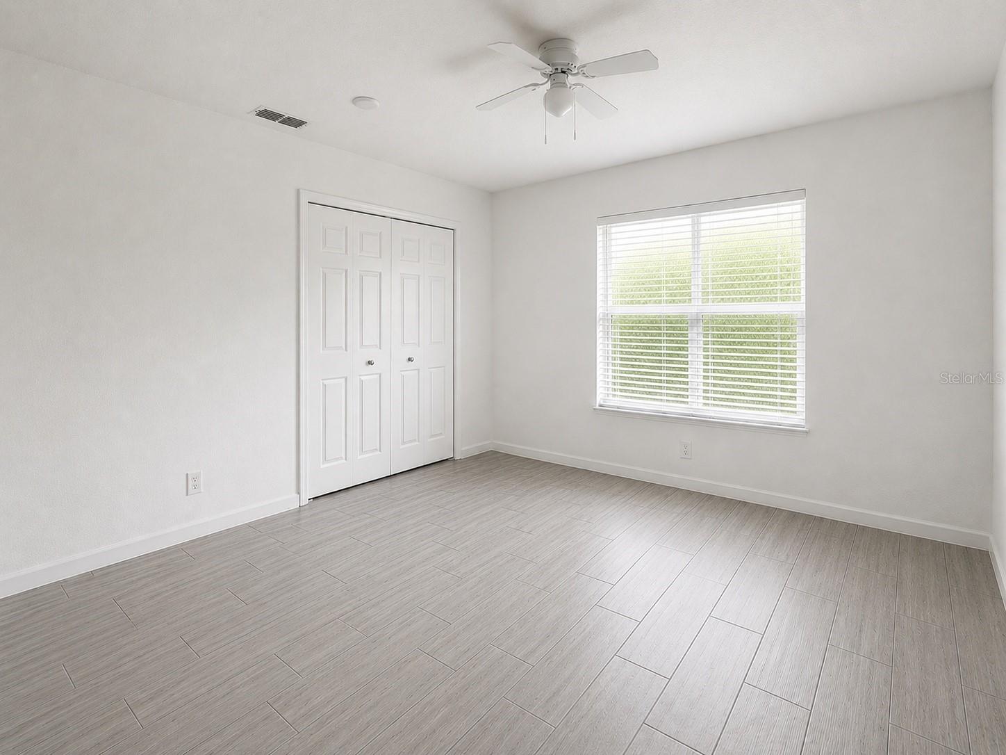 CARILLON LAKES - Residential Lease