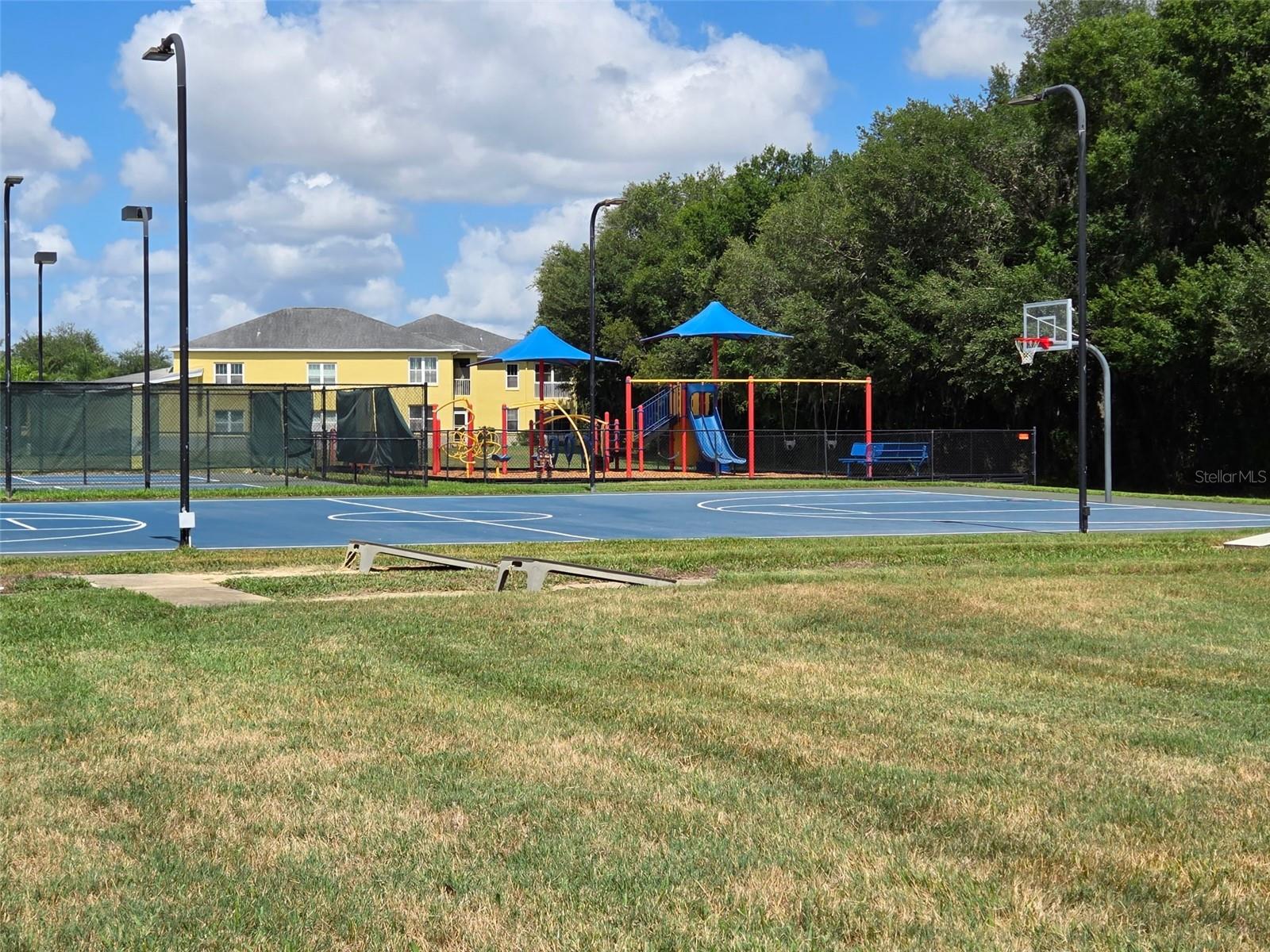 CARILLON LAKES - Residential Lease