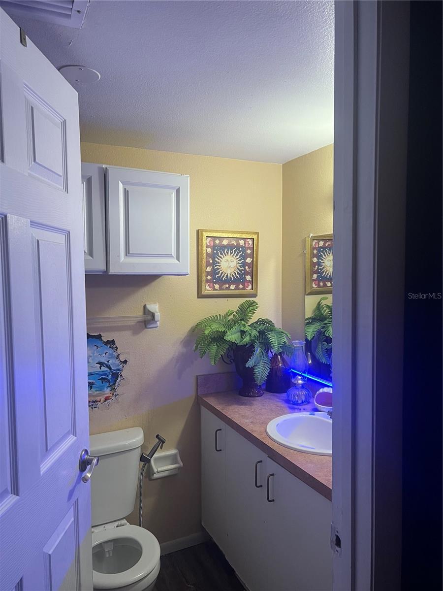 CRESTVIEW ACRES - Residential