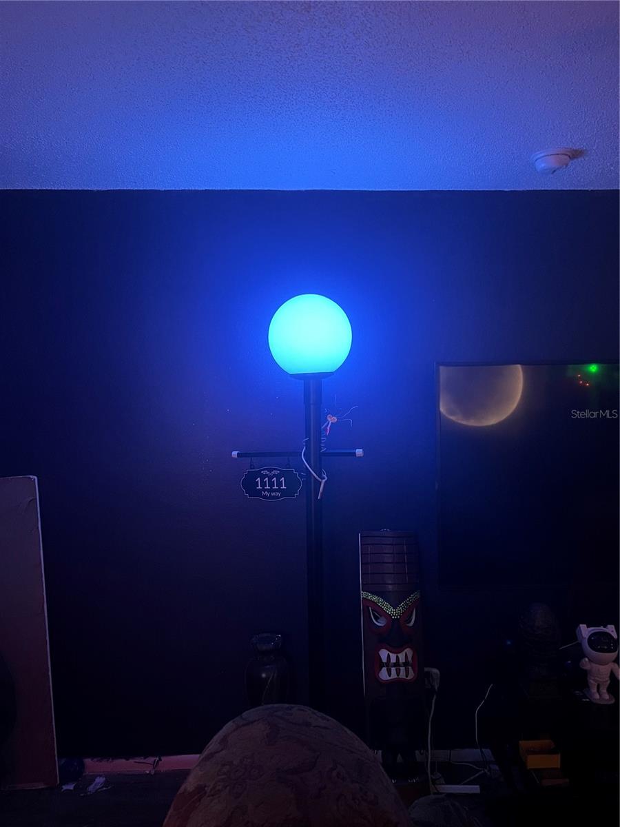 CRESTVIEW ACRES - Residential