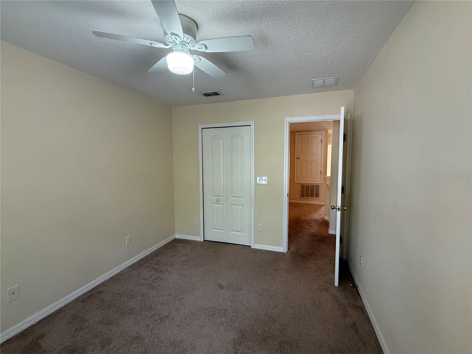STONE CRK A-1 & A-2 - Residential Lease