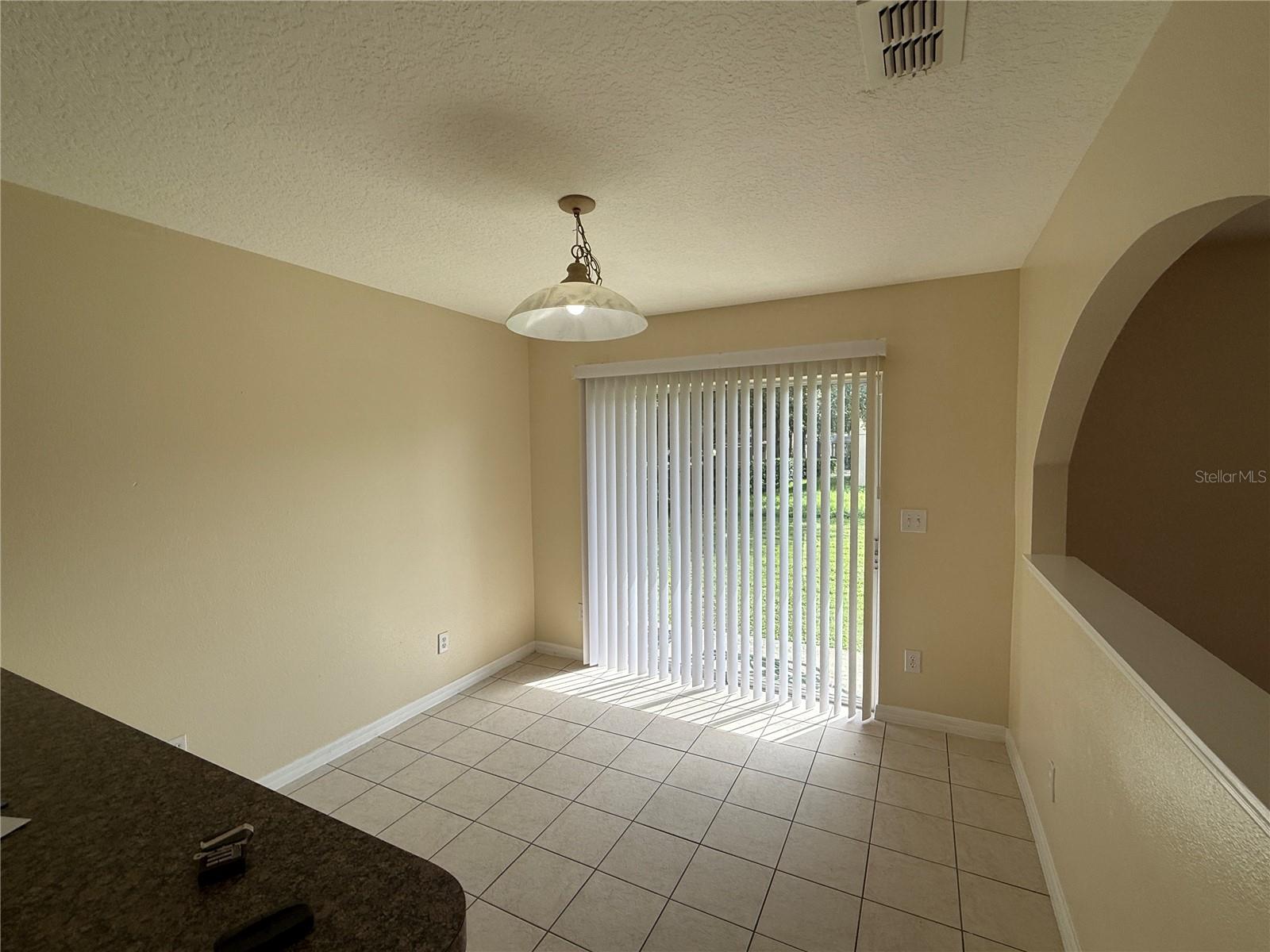 STONE CRK A-1 & A-2 - Residential Lease