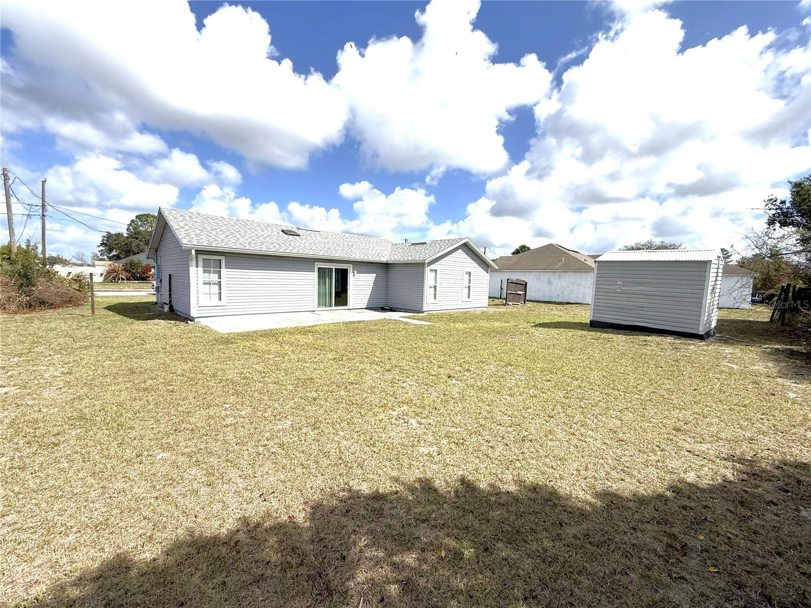 DELTONA LAKES UNIT 32 - Residential Lease