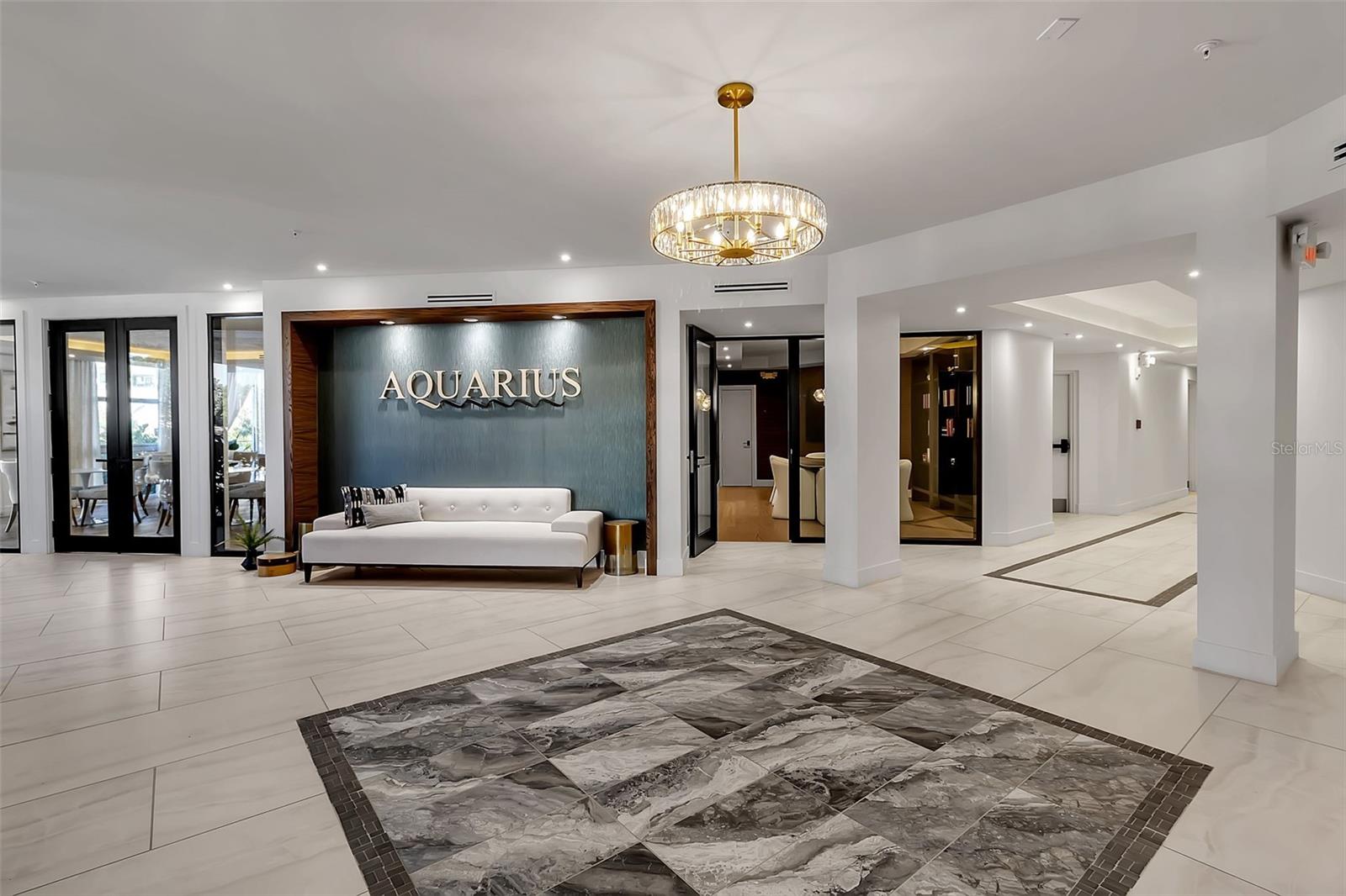 AQUARIUS CLUB - Residential