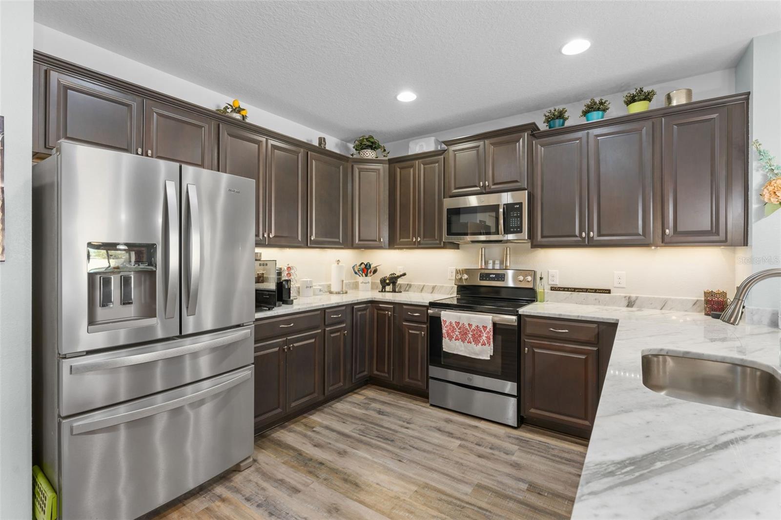 CYPRESS OAKS PHASE II - Residential