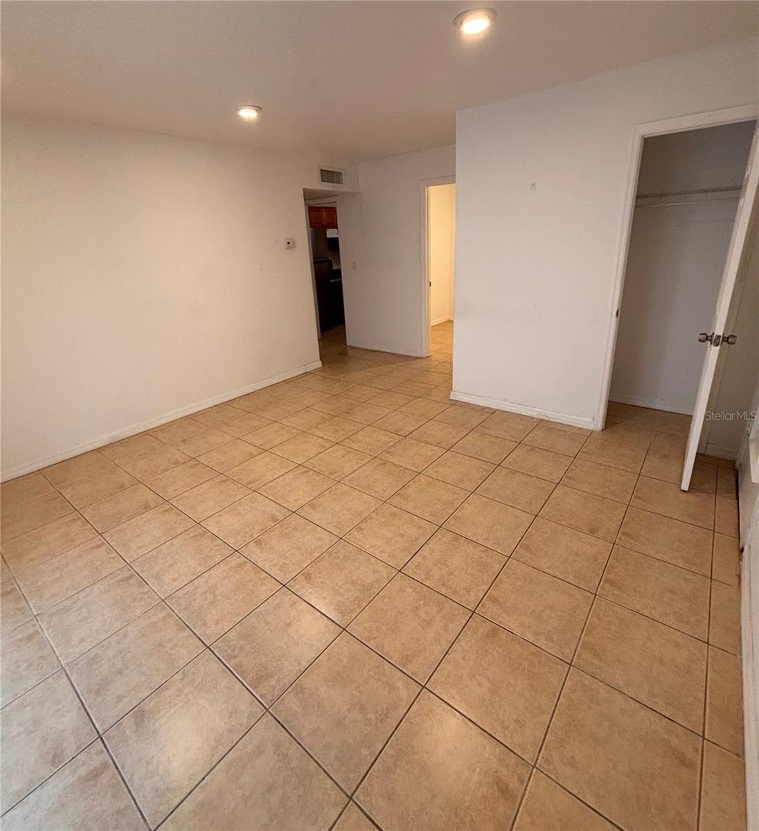 OAKS - Residential