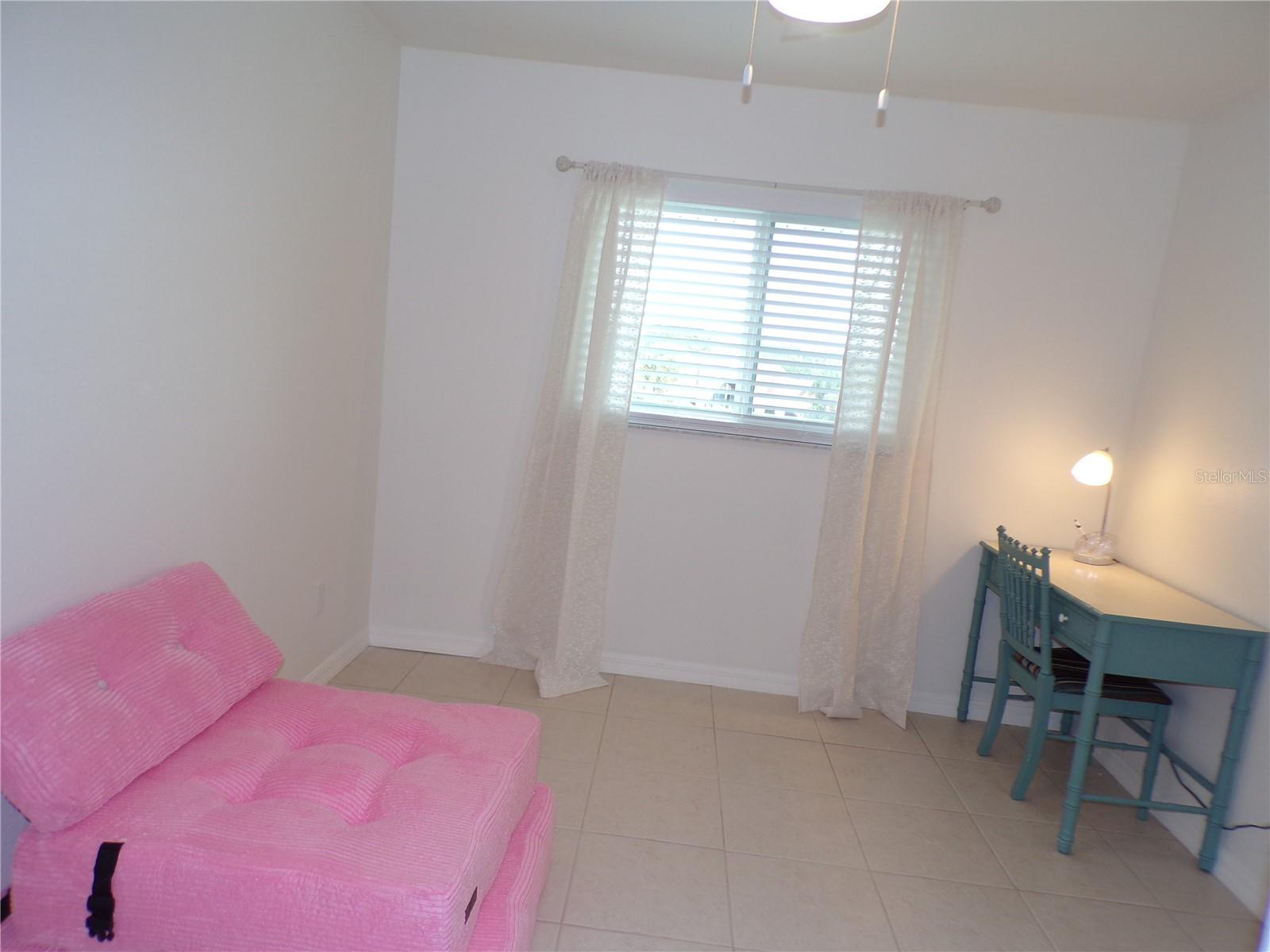 SUNRISE TOWERS PH 01 - Residential Lease