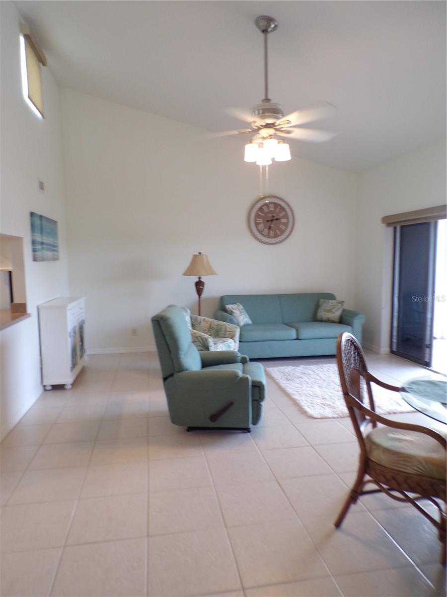 SUNRISE TOWERS PH 01 - Residential Lease