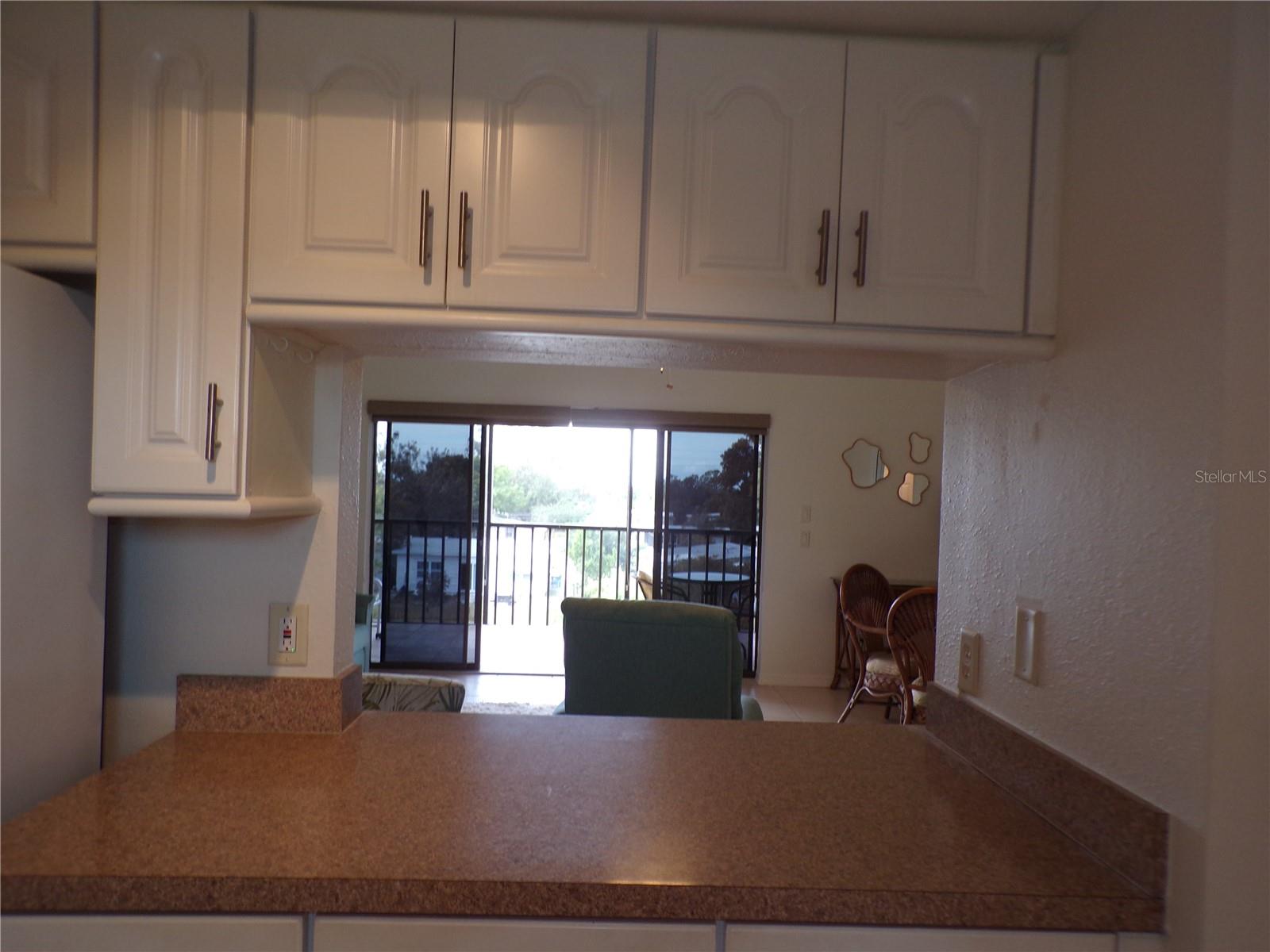 SUNRISE TOWERS PH 01 - Residential Lease