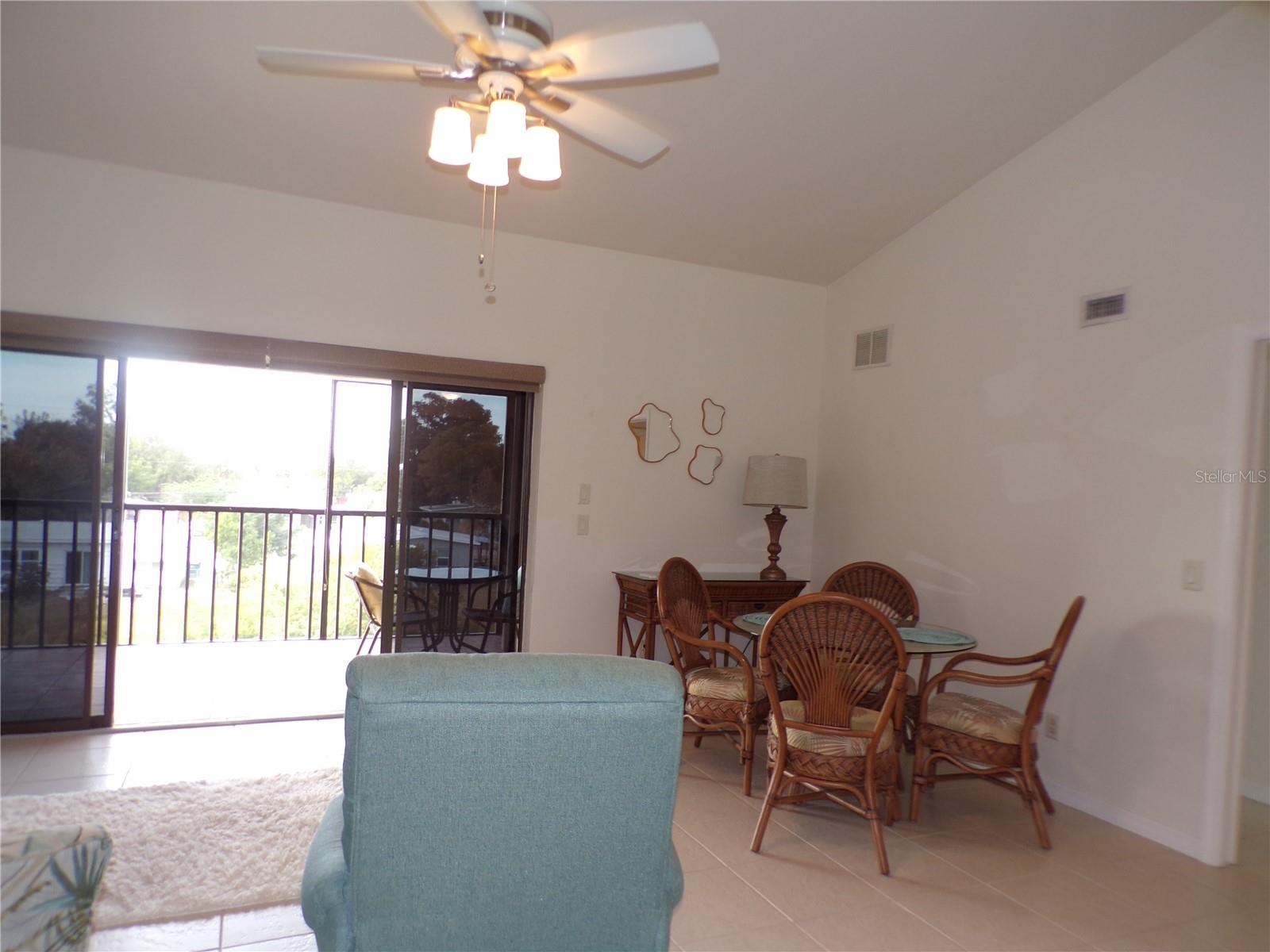 SUNRISE TOWERS PH 01 - Residential Lease