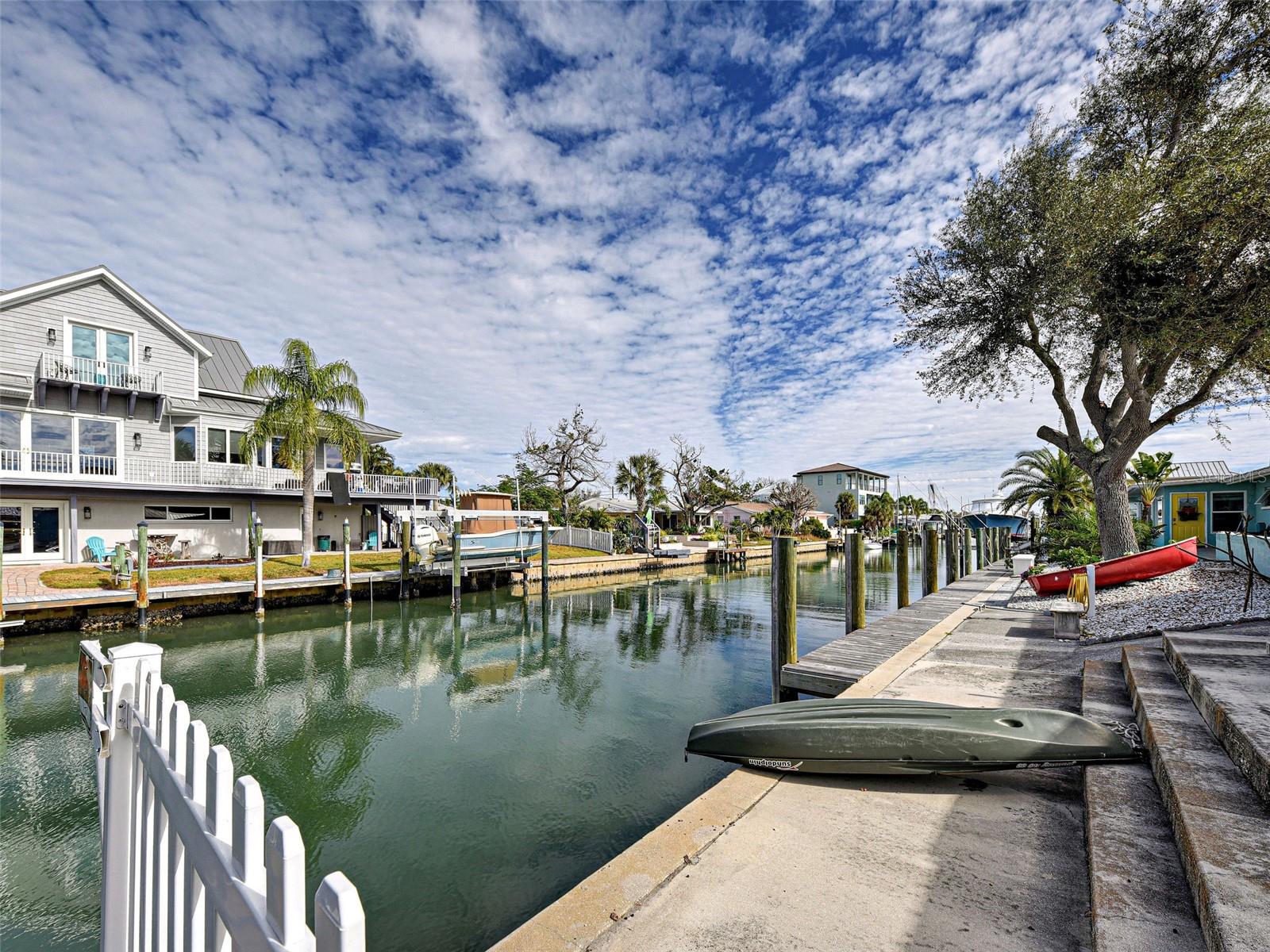 BAHIA VISTA GULF - Residential