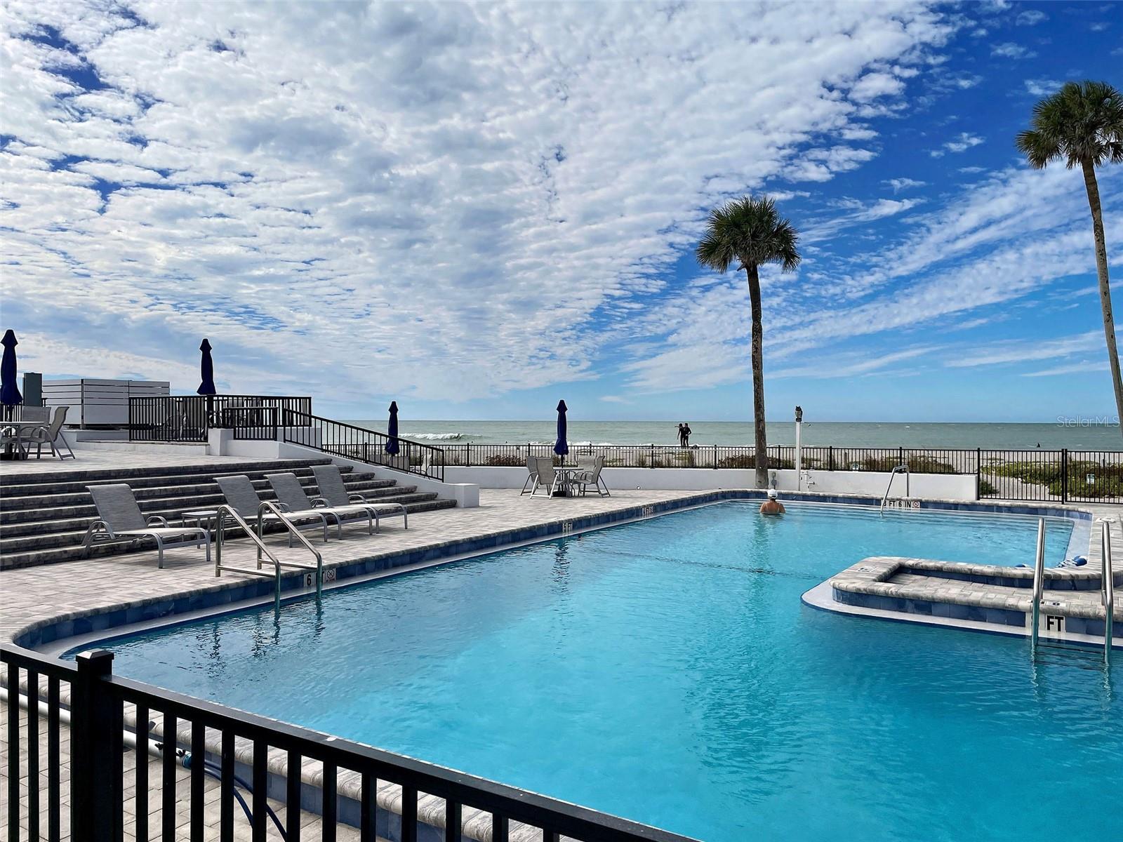 BAHIA VISTA GULF - Residential