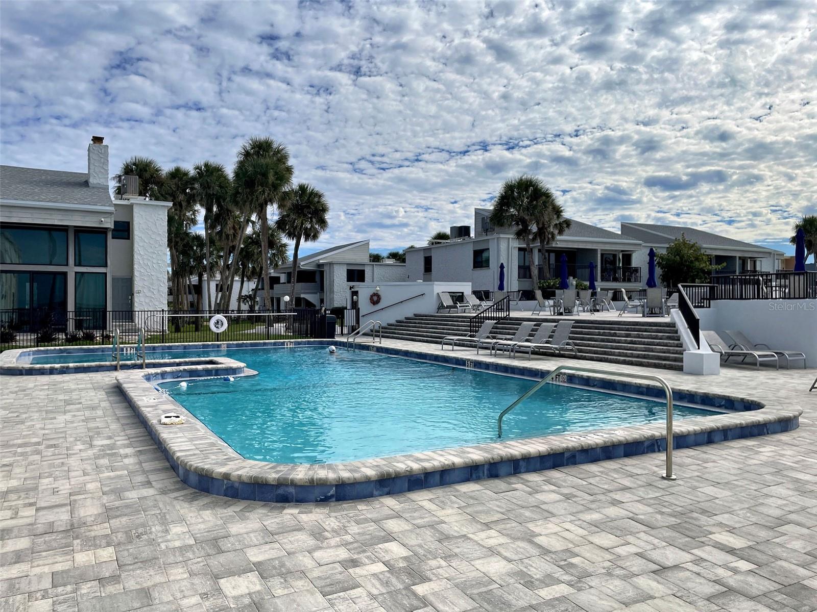 BAHIA VISTA GULF - Residential