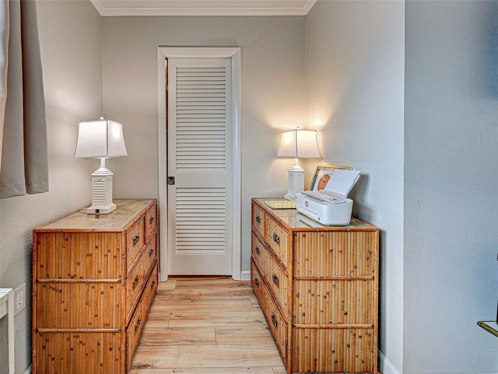 BAHIA VISTA GULF - Residential