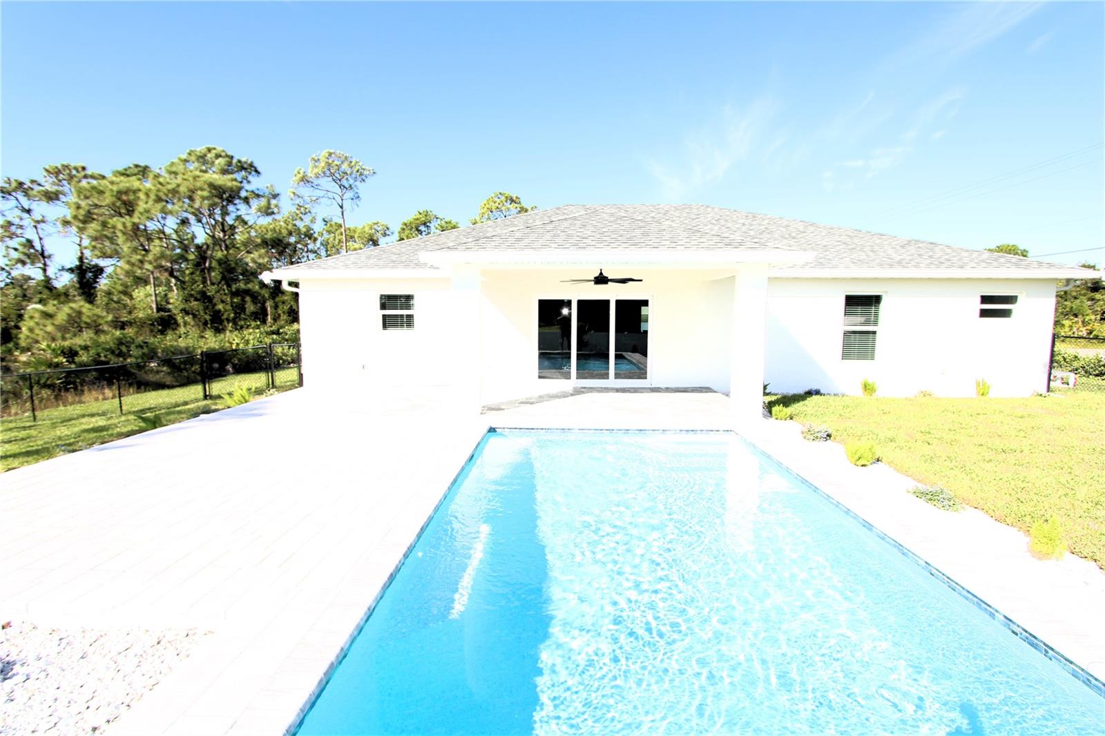 TROP G A - Residential