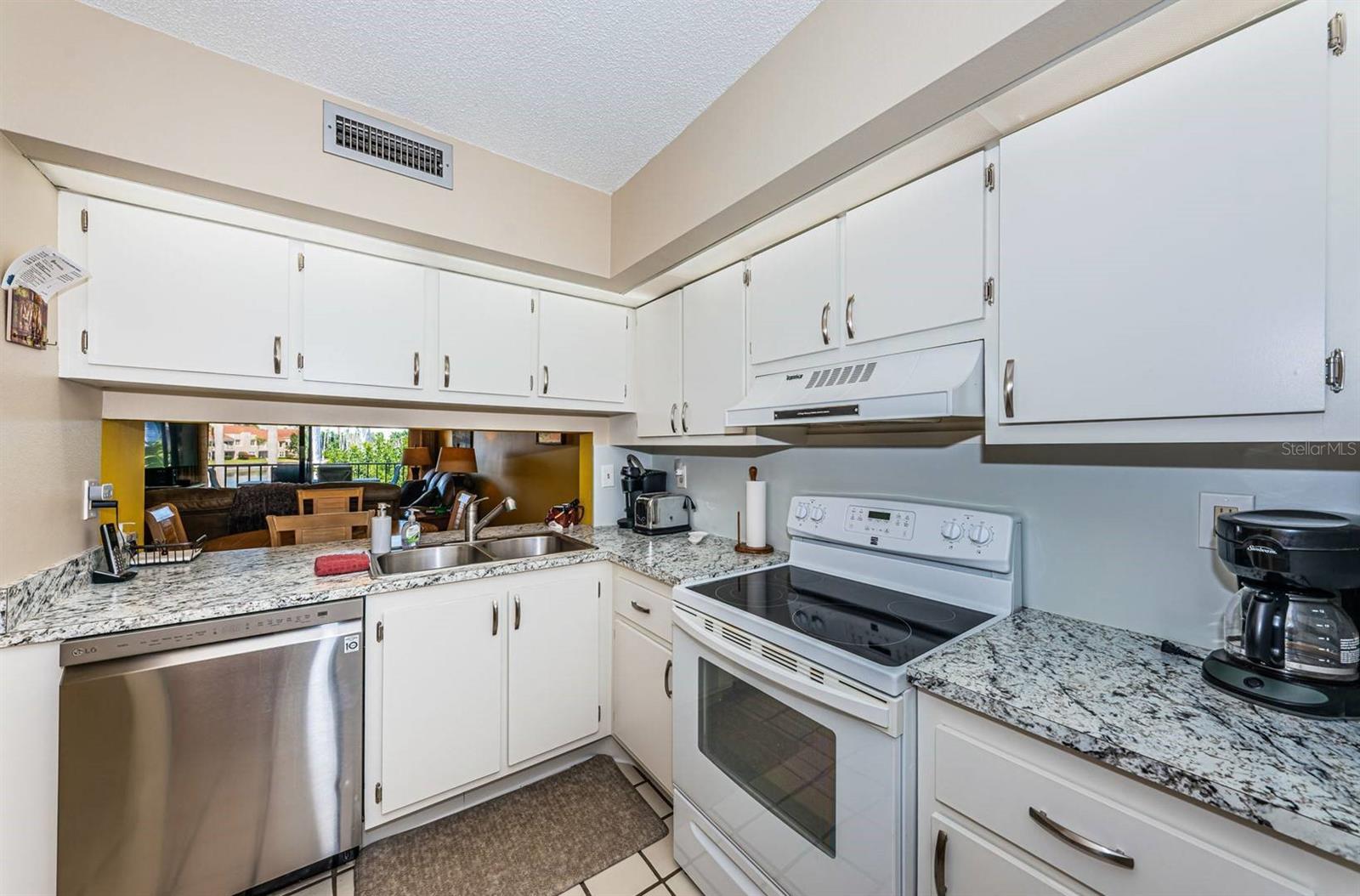 BAHIA DEL MAR II - Residential Lease