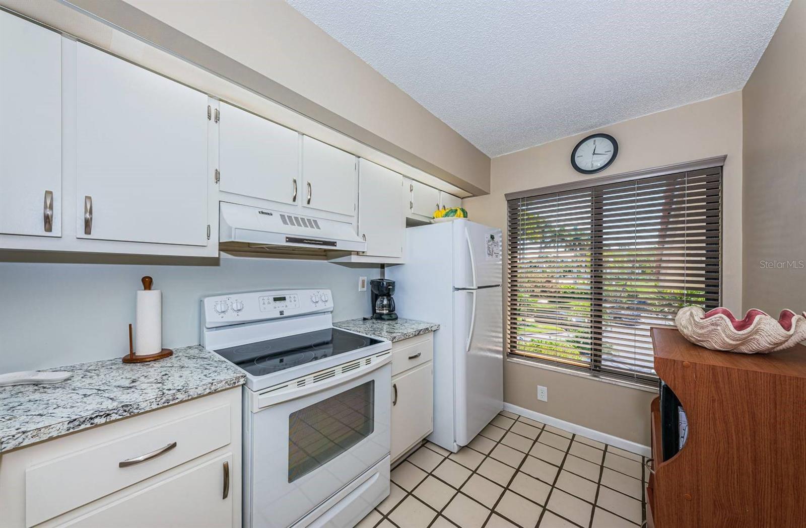 BAHIA DEL MAR II - Residential Lease