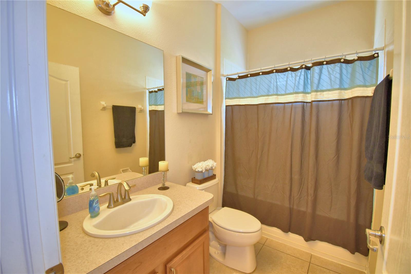 CROSSROADS/LK REGION - Residential