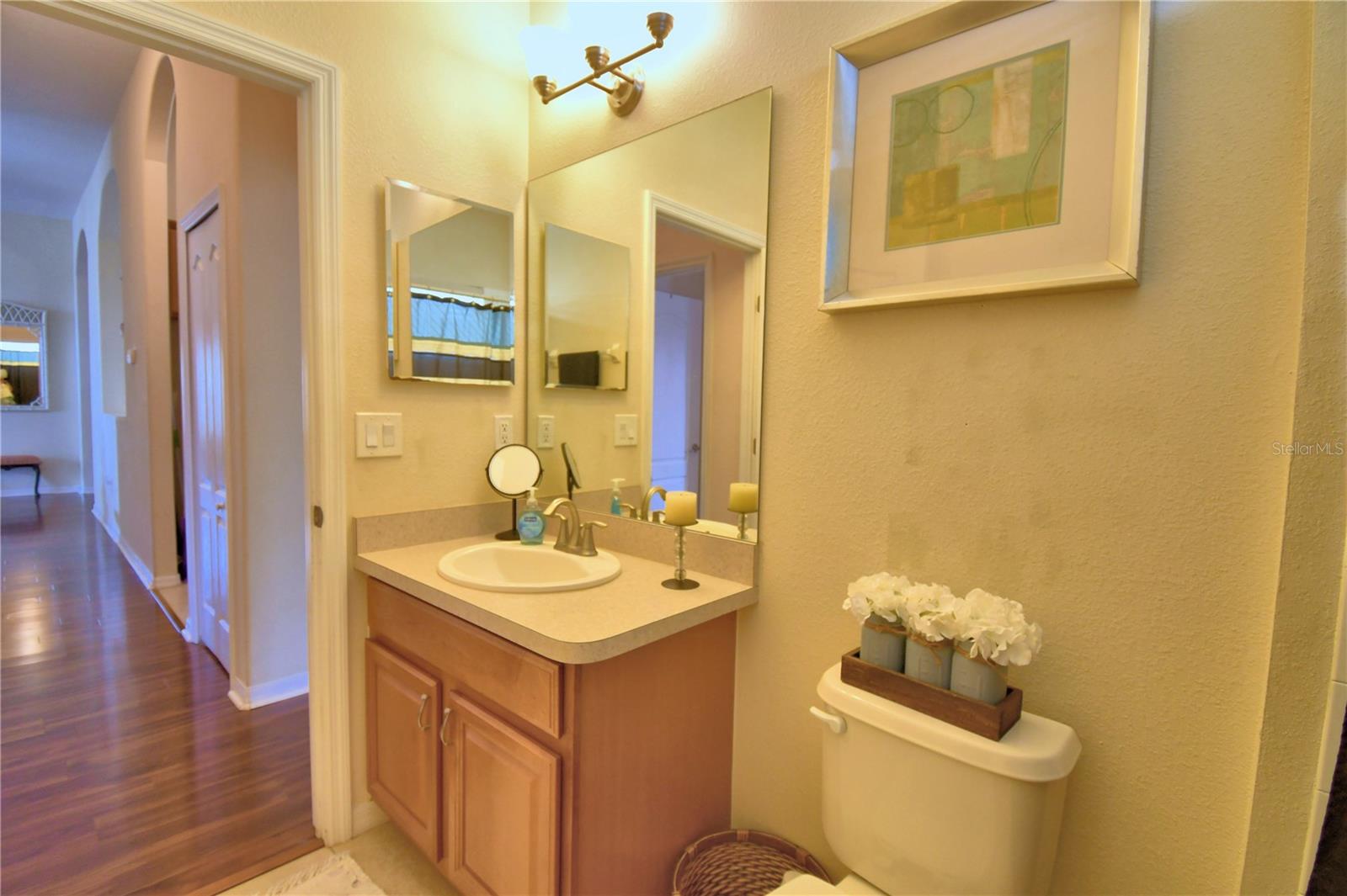 CROSSROADS/LK REGION - Residential