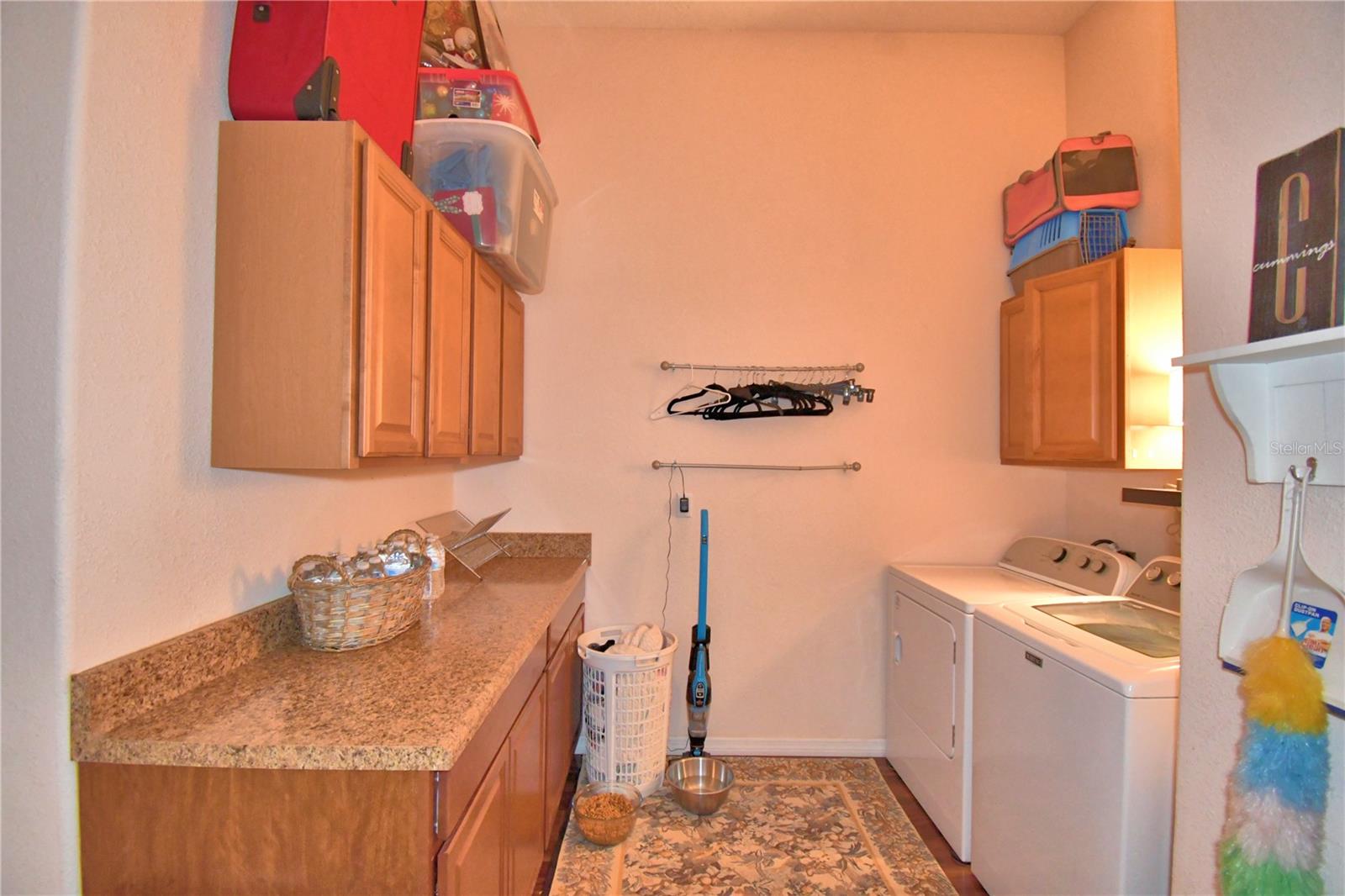 CROSSROADS/LK REGION - Residential