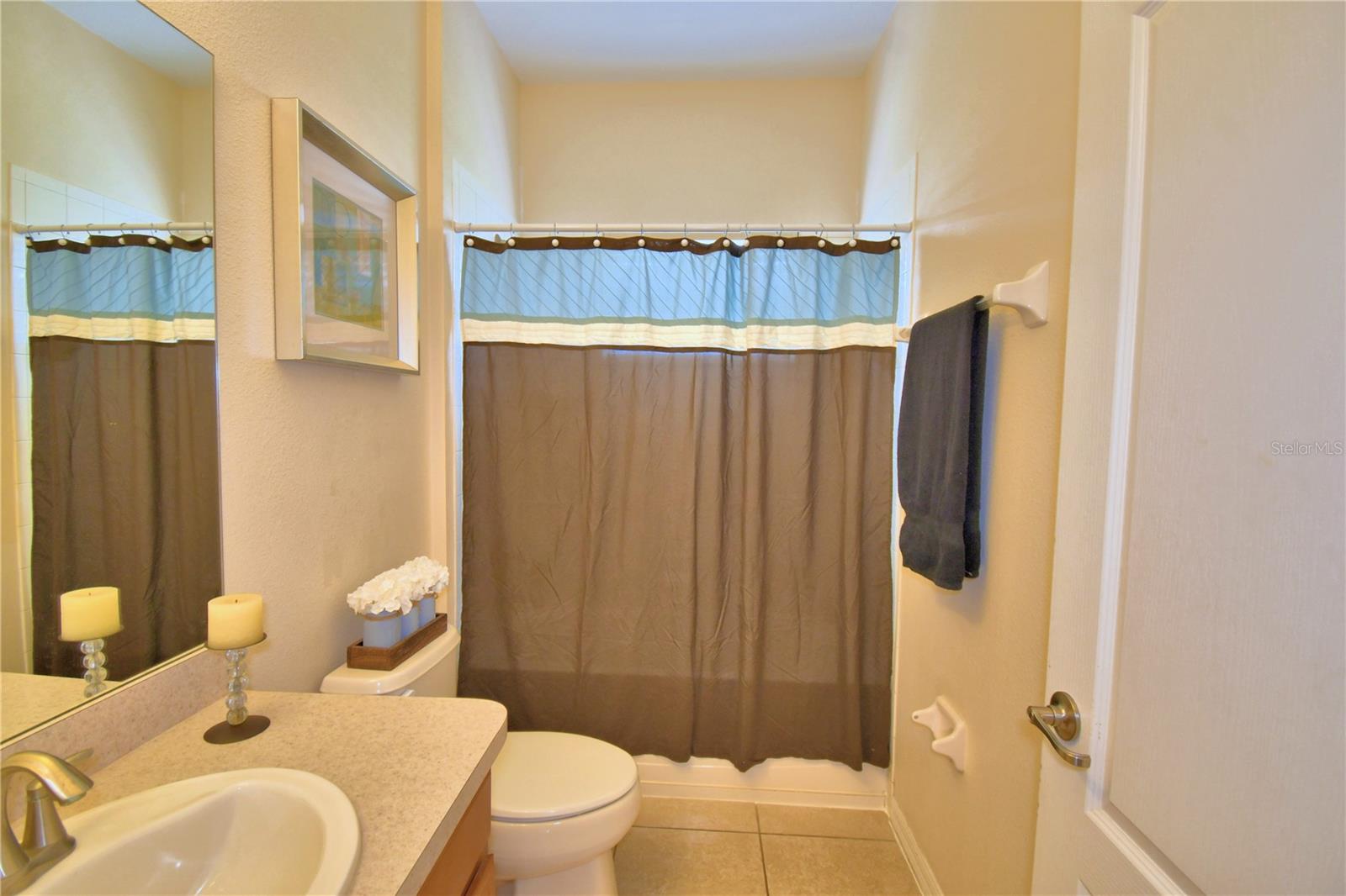 CROSSROADS/LK REGION - Residential