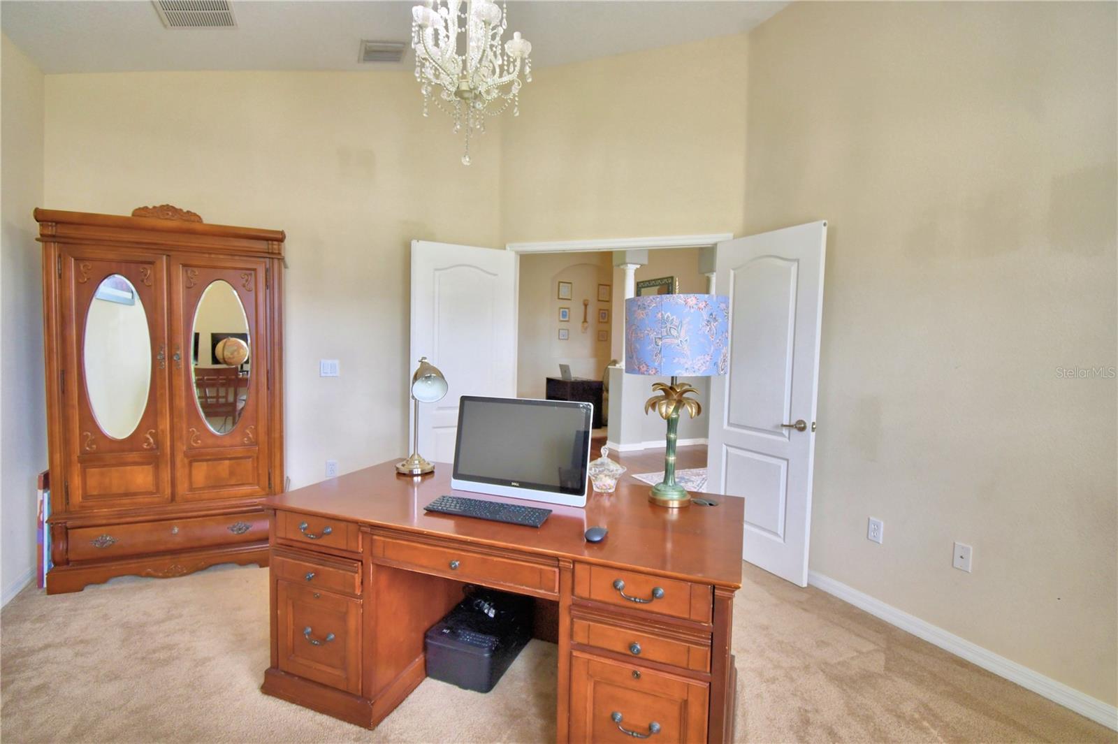 CROSSROADS/LK REGION - Residential