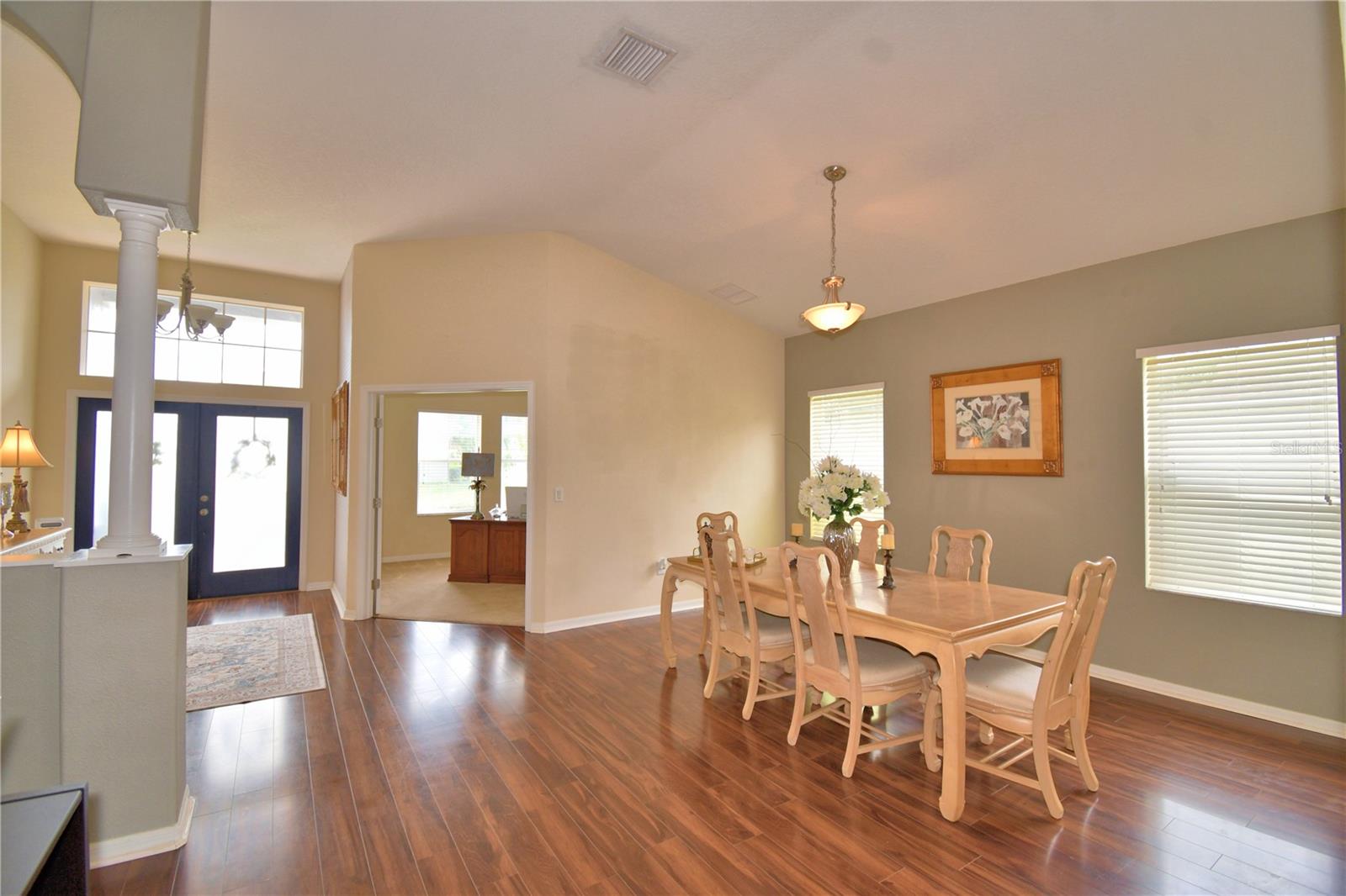 CROSSROADS/LK REGION - Residential