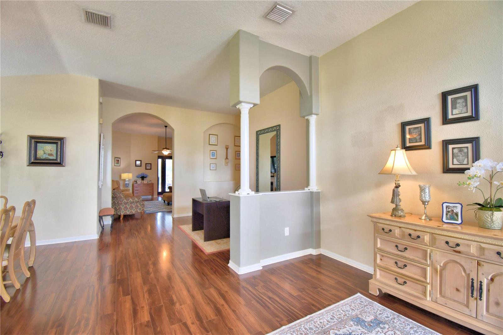 CROSSROADS/LK REGION - Residential