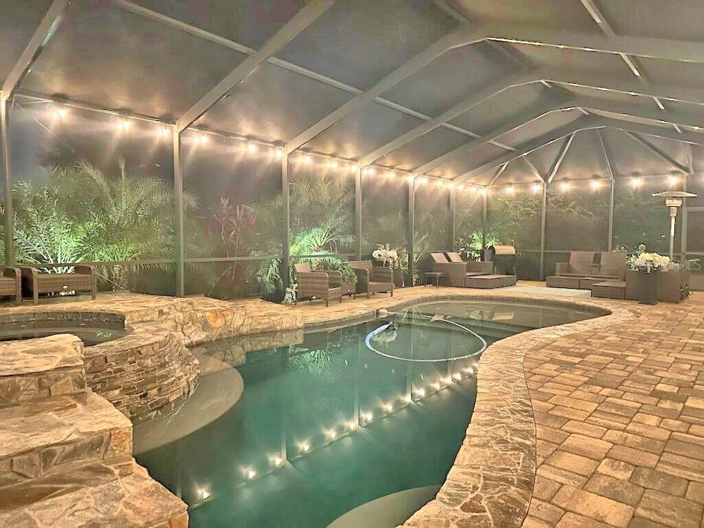 CROSSROADS/LK REGION - Residential