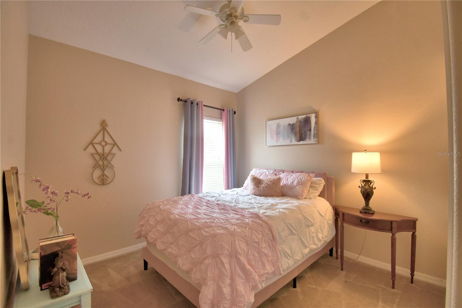 CROSSROADS/LK REGION - Residential