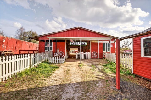 Tiny photo for 11150 W Highway 40, Ocala, FL 34482 (MLS # OM730062)