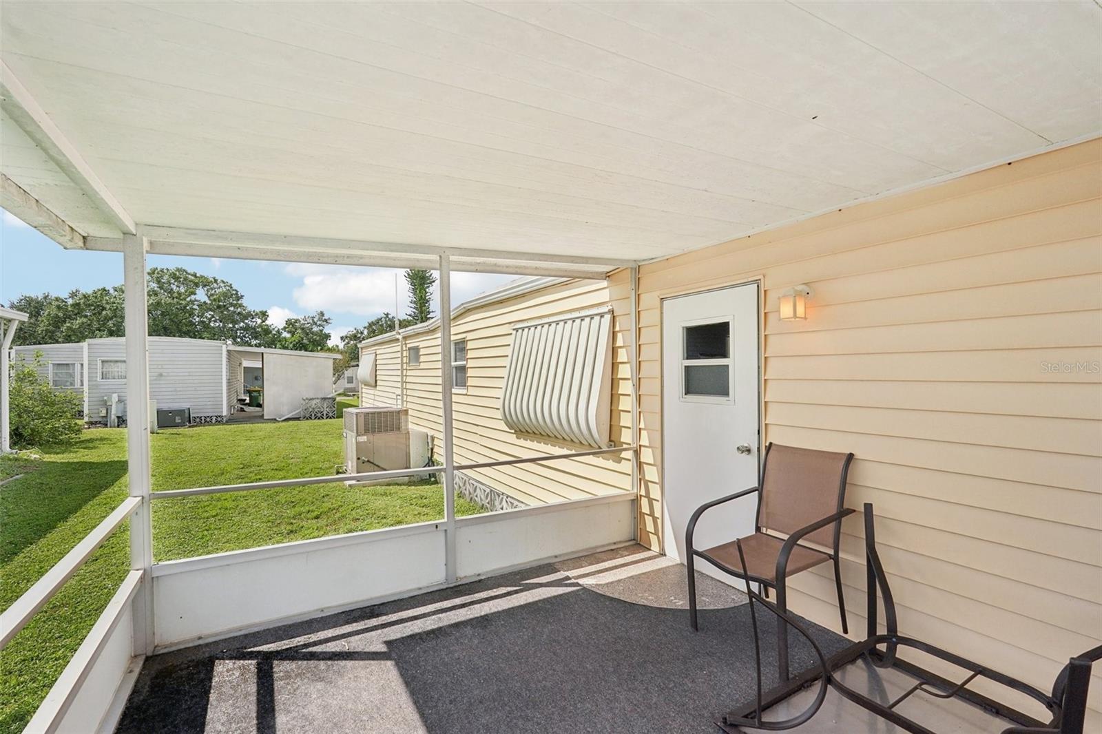 OAKWOOD MANOR - Residential