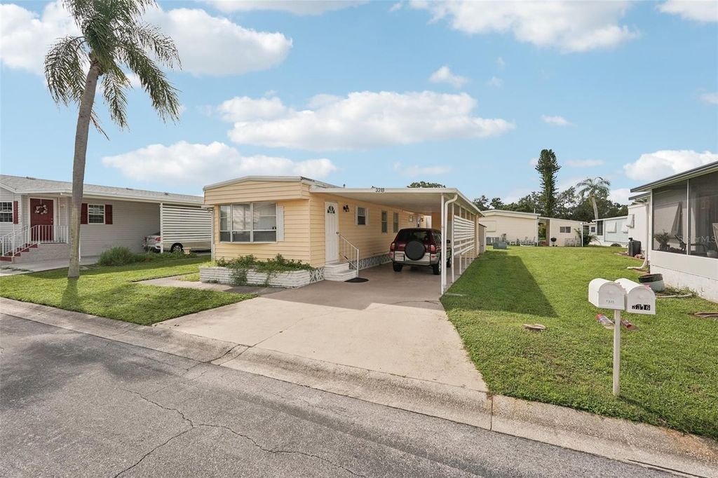 Photo of 3318 Overcup Oak Terrace, Sarasota, FL 34237 (MLS # S5134488)