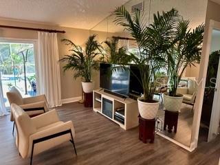 559 QUINTANA PLACE NE