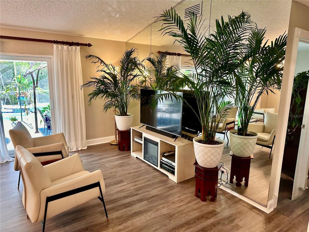 Photo of 559 Quintana Place NE, St Petersburg, FL 33703 (MLS # TB8454730)