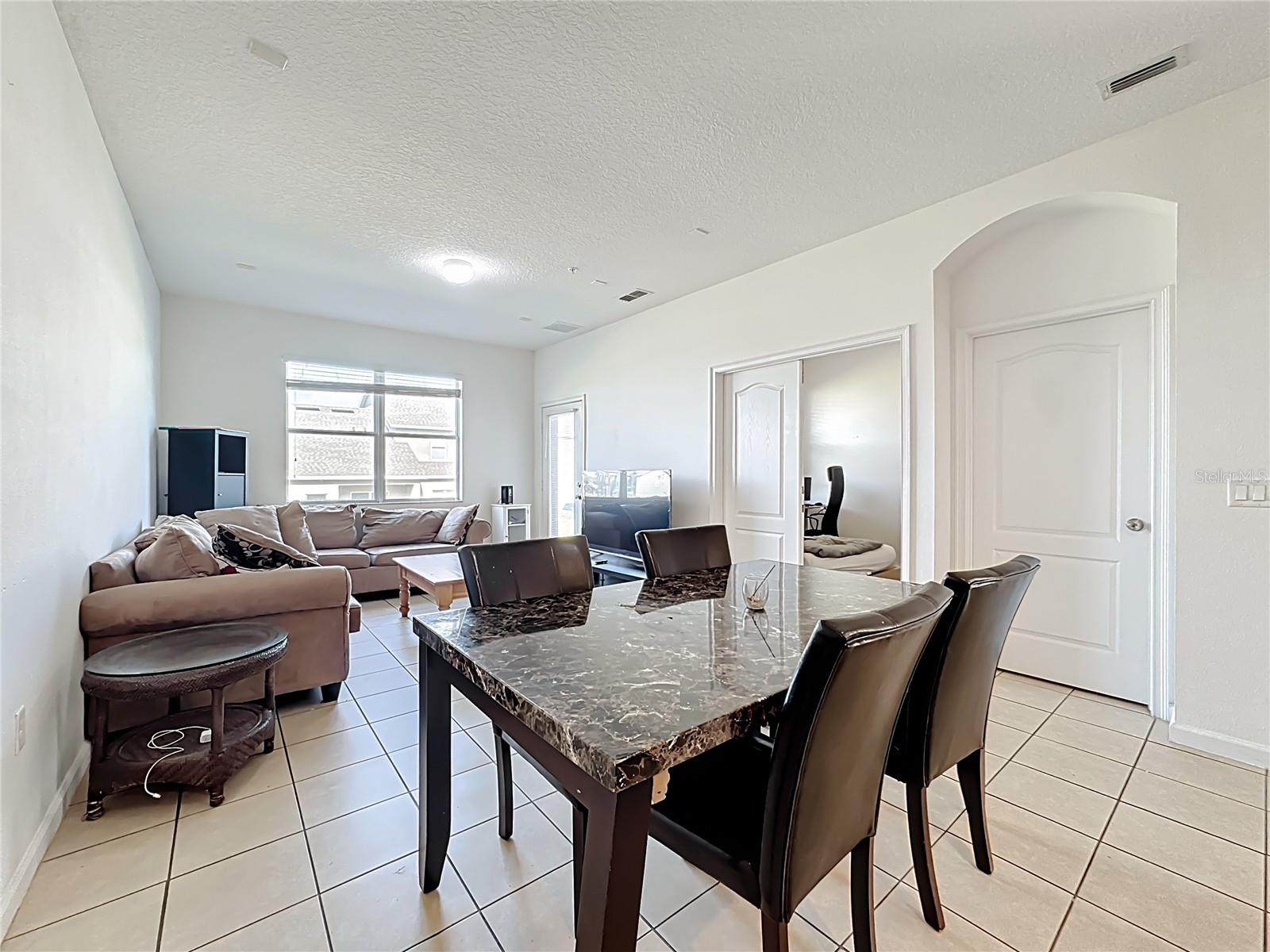 PRAIRIE LAKE RESERVE REP #2 - Residential