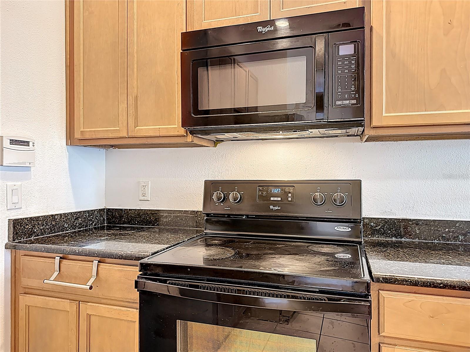 1991 SWITCH GRASS CIRCLE