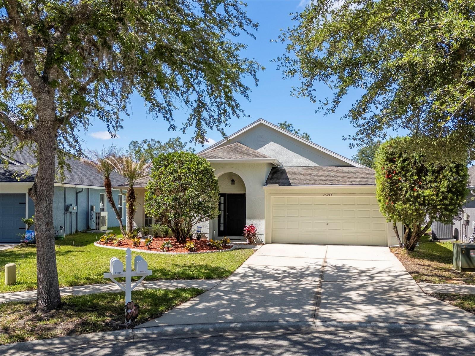 LEXINGTON OAKS VILLAGE 14 - Residential