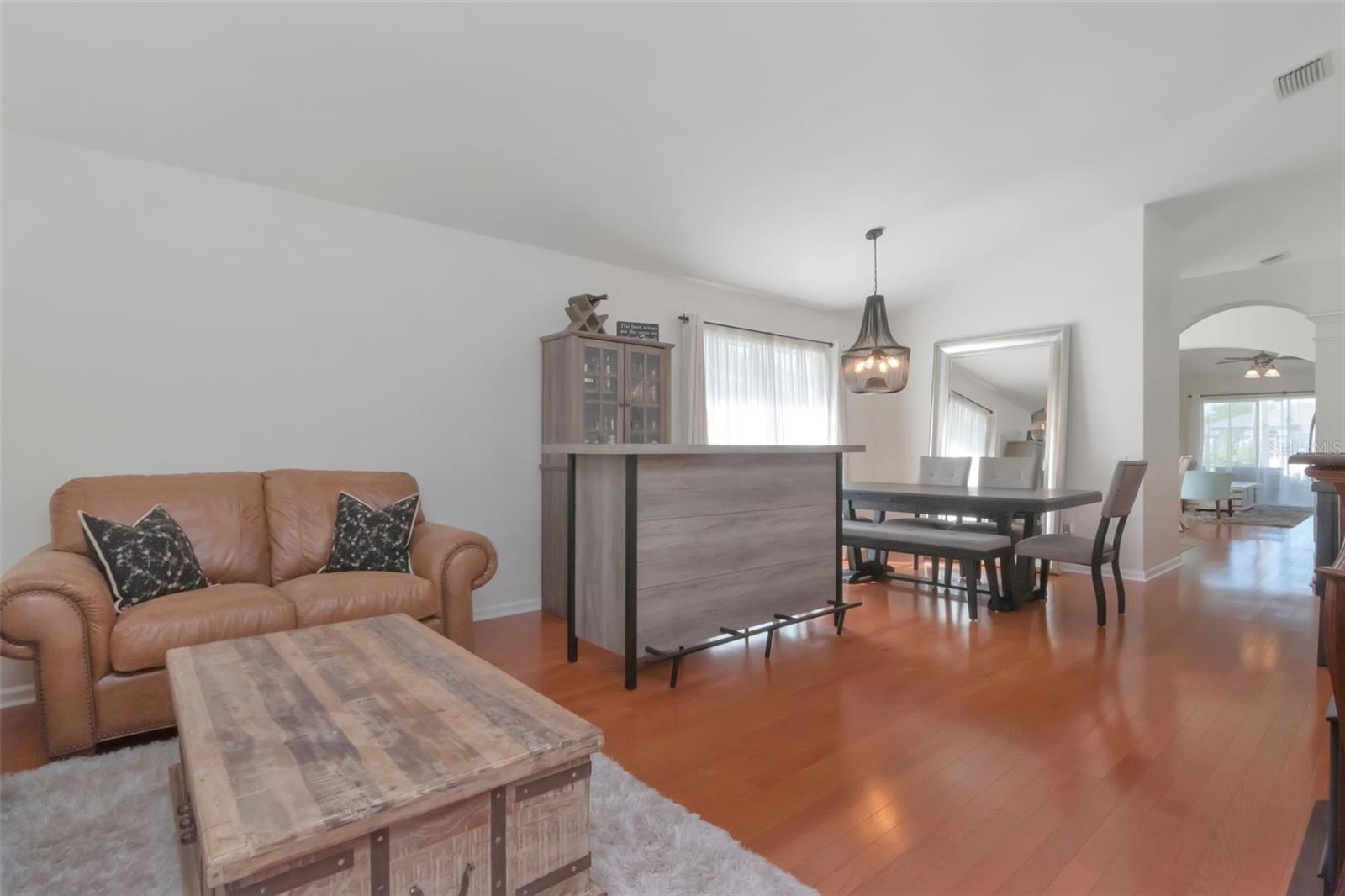 LEXINGTON OAKS VILLAGE 14 - Residential