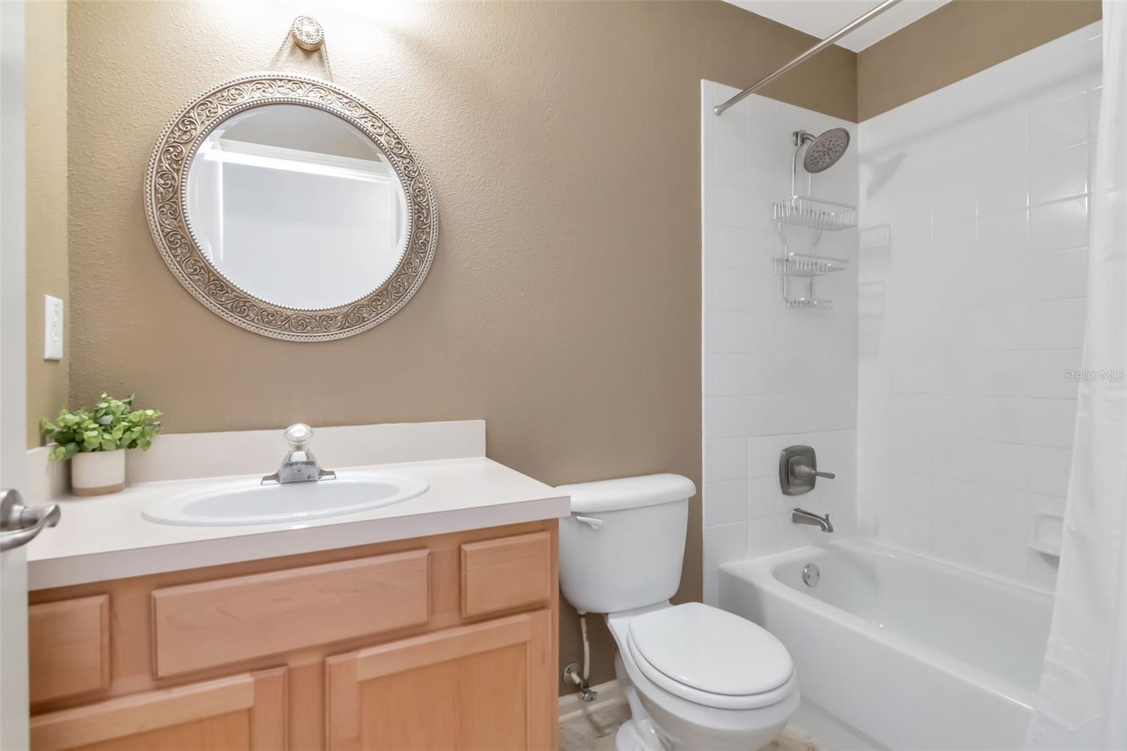 LEXINGTON OAKS VILLAGE 14 - Residential