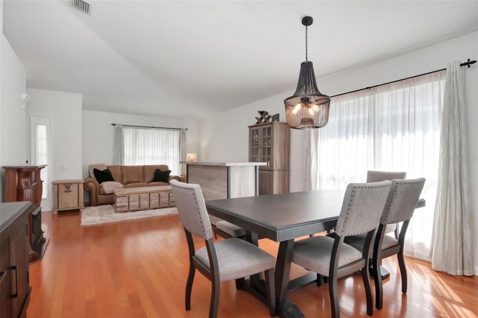 LEXINGTON OAKS VILLAGE 14 - Residential