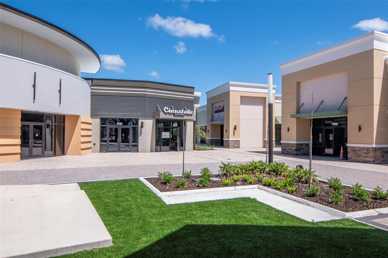 LEXINGTON OAKS VILLAGE 14 - Residential