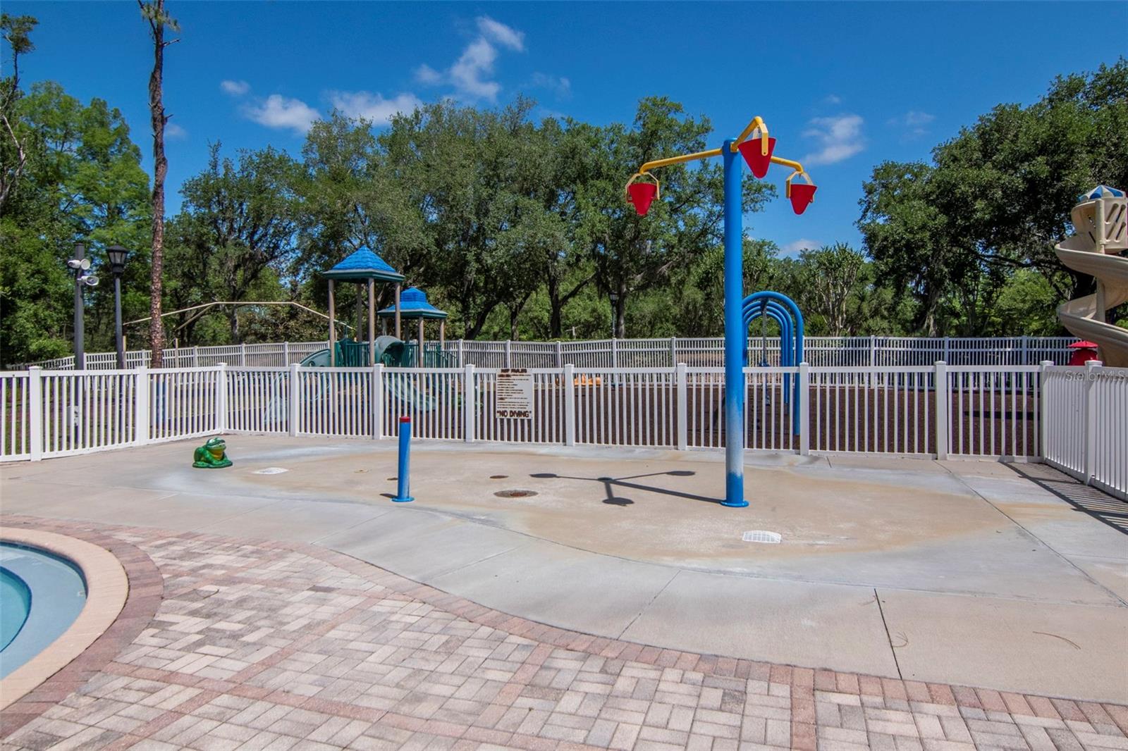 LEXINGTON OAKS VILLAGE 14 - Residential