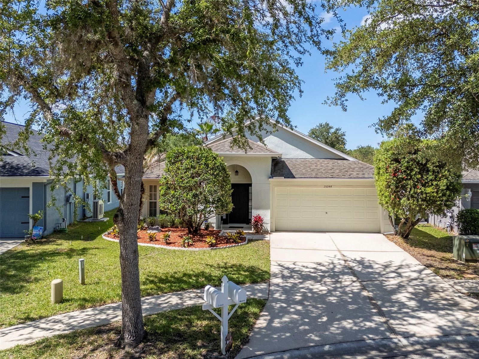 LEXINGTON OAKS VILLAGE 14 - Residential