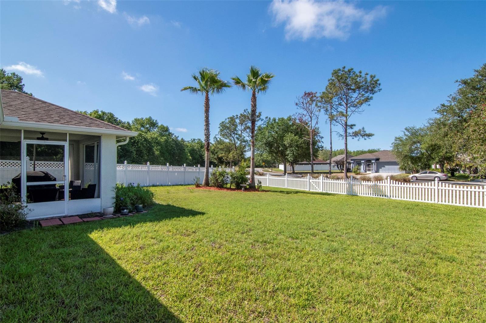 LEXINGTON OAKS VILLAGE 14 - Residential