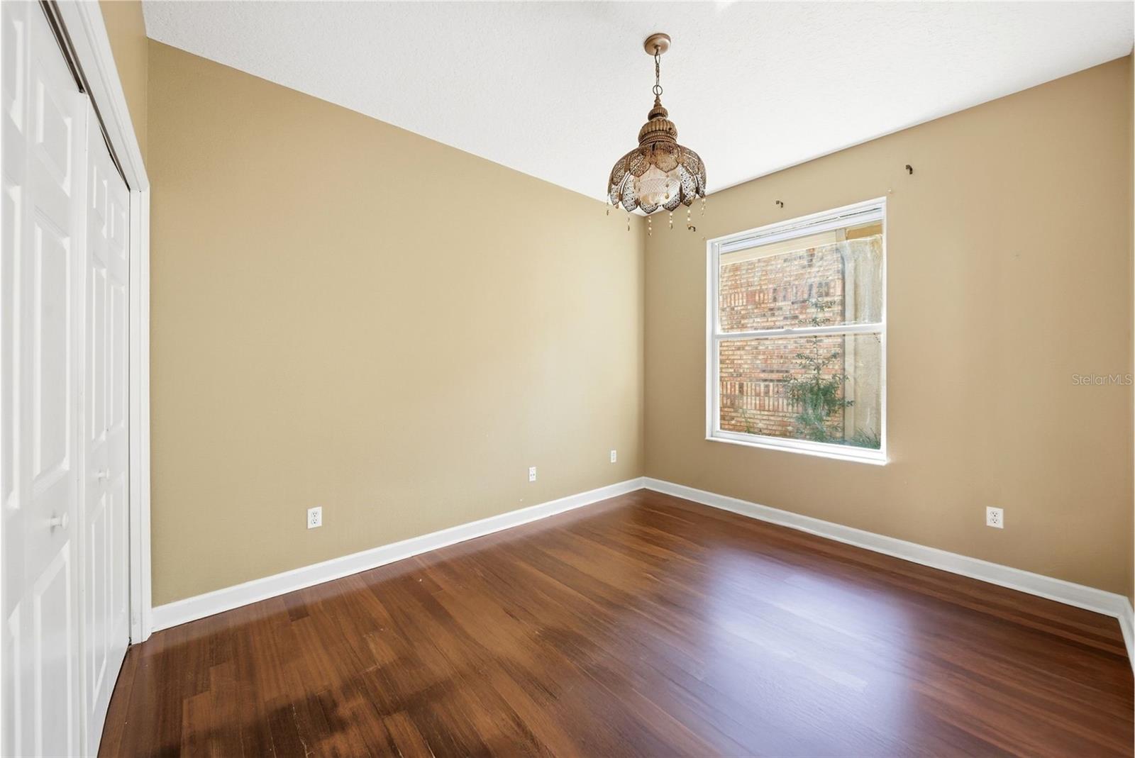 STRATTON HILL - Residential