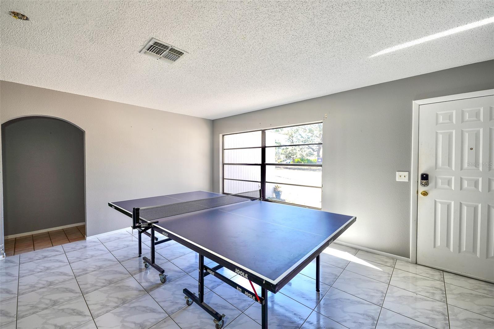 FOREST OAKS - Residential